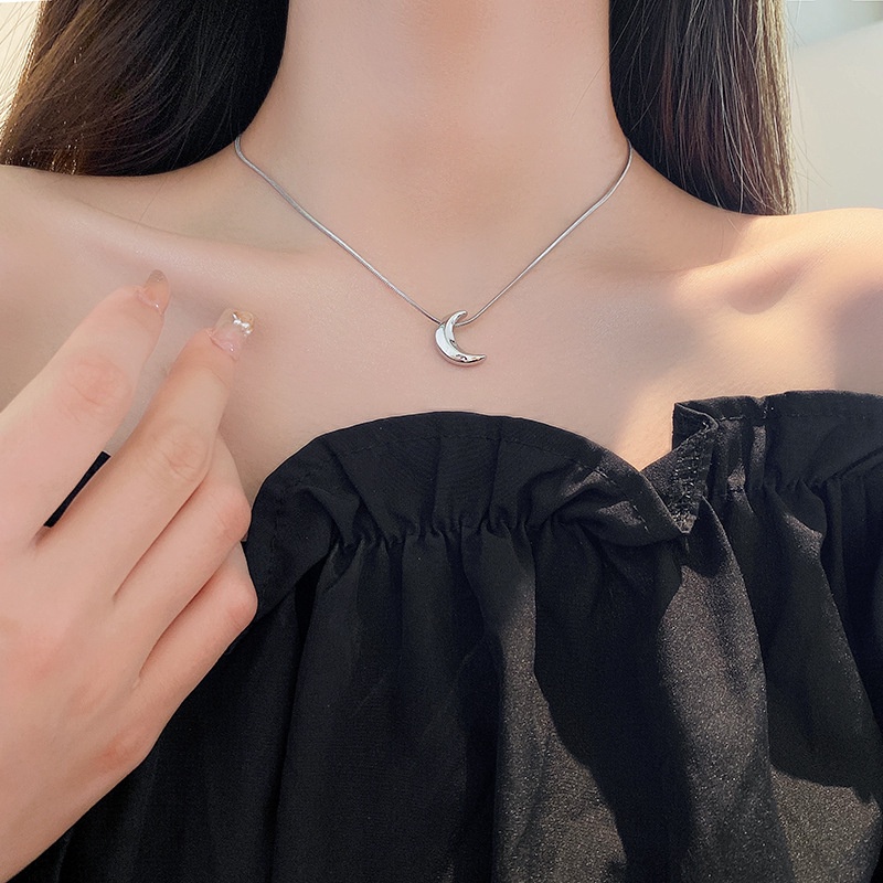Vòng cổ Hình Mặt Trăng Màu Bạc Đơn Giản Thời Trang Cho Nữ