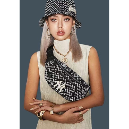 Túi Đeo Trước Ngực Thêu Chữ ny Phong Cách Retro Hàn Quốc Dễ Phối Đồ Cho Nam Nữ