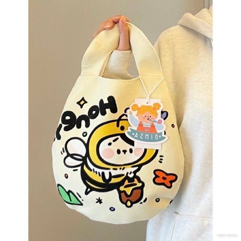 Túi Xách Vải Canvas Cỡ Lớn In Hoạt Hình Sanrio Pochacco Sáng Tạo Dễ Thương Cho Nữ