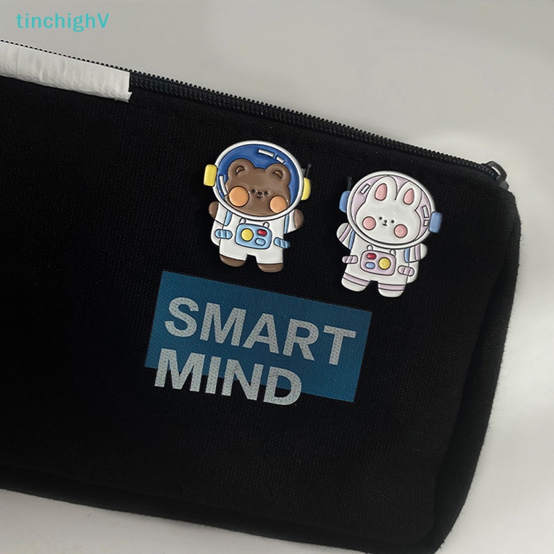 Ghim Cài Áo Hình Phi Hành Gia Hoạt Hình Bằng Hợp Kim Dễ Thương