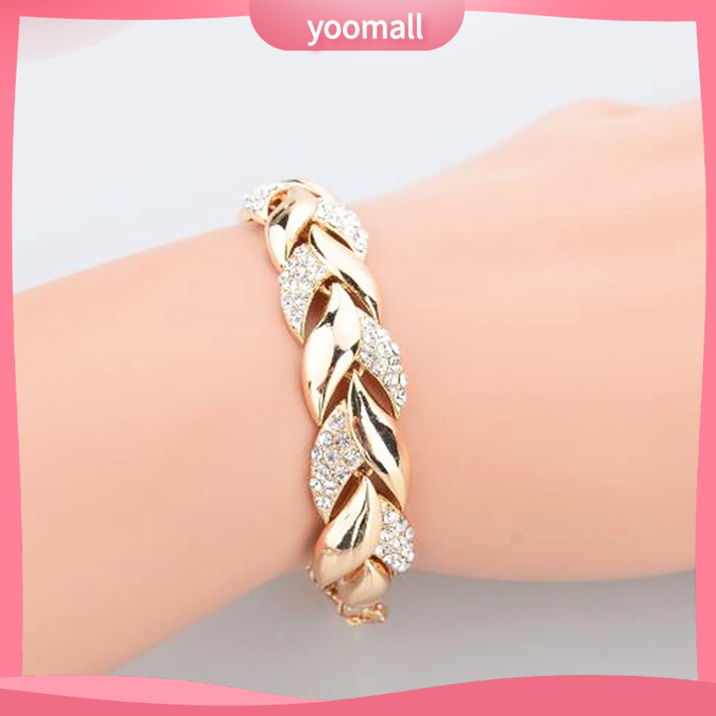 Vòng Tay Hình Chiếc Lá Đính Đá Có Thể Điều Chỉnh Kích Thước Cho Nữ