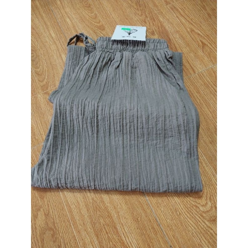 Quần ống rộng nữ vải ĐŨI TƠ NHĂN siêu mát và siêu nhẹ .XƯỞNG MAY NGỌC BÍCH