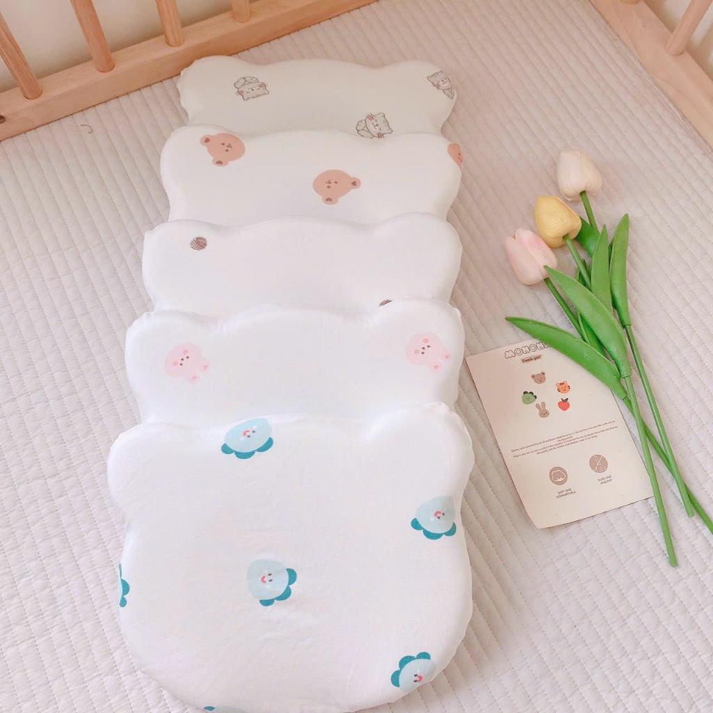 Gối LÕM cao su non CSN02 HÌNH GẤU Monona dành cho bé từ sơ sinh cotton co giãn 4 chiều giúp bé chống bẹp đầu 2024