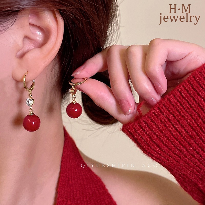 Khuyên Tai Dạng Kẹp Đính Hạt Thủy Tinh Tròn Mới Năm 2023