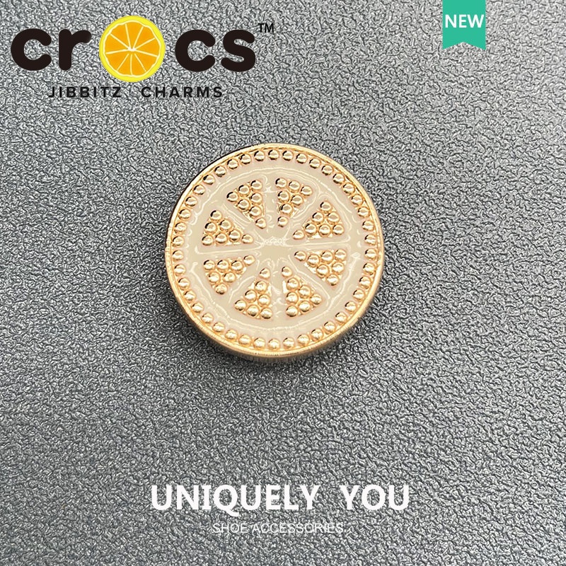 Jibbitz crocs charm Móc Khóa Kim Loại Hình Bướm Thời Trang Chất Lượng Cao DIY charm crocs kim loại