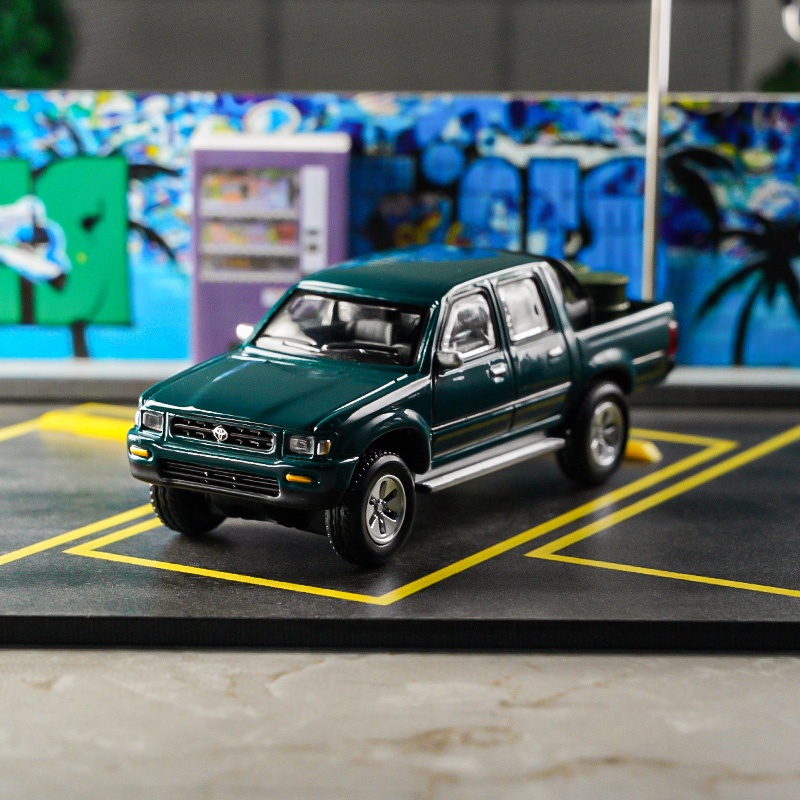 Mô Hình Xe Hơi toyota hilux Bằng Hợp Kim Tỉ Lệ 1: 64