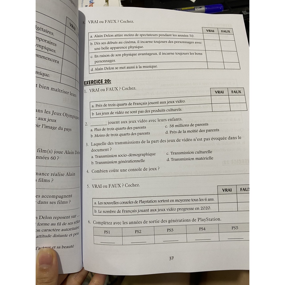 Sách - Luyện thi Tiếng Pháp DELF B1