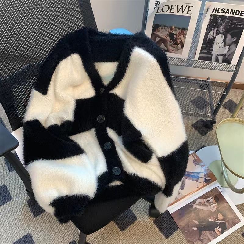 Áo Khoác Cardigan Dệt Kim Cổ Chữ V Phối Lông Mềm Mại Dày Dặn Thời Trang Mùa Thu GK2W Cho Nữ
