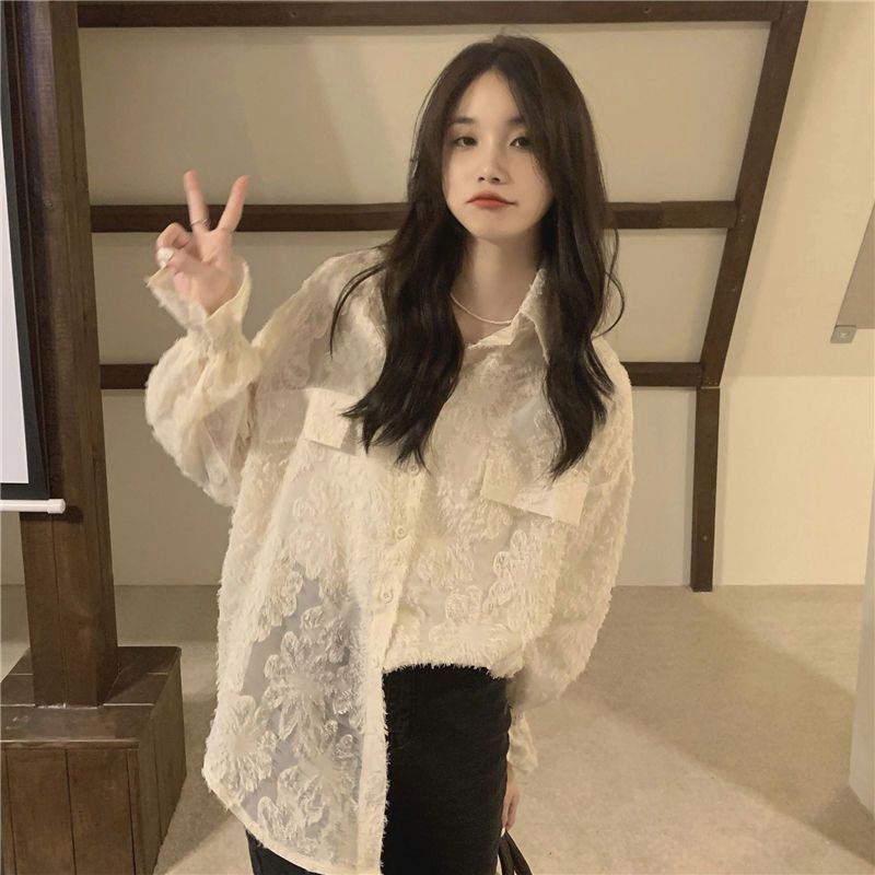 Áo sơ mi ren đen phụ nữ thiết kế niche mùa xuân thu sexy tính khí preppy phong cách áo sơ mi mid-length loose top