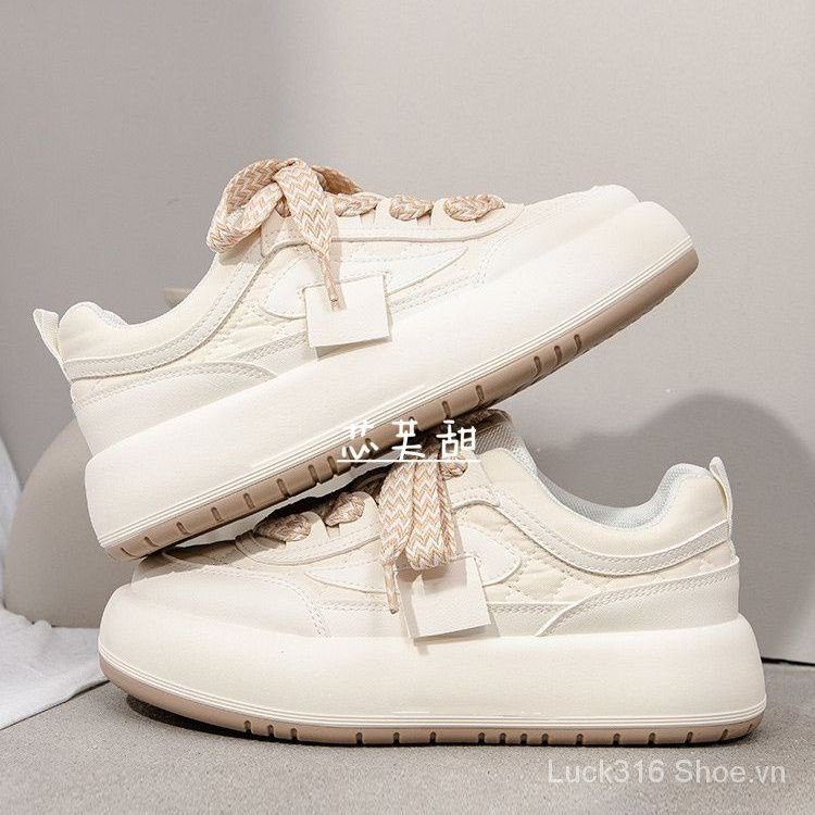 Giày Sneaker Đế Phẳng Tăng Chiều Cao Phong Cách Thời Trang Mới 2023