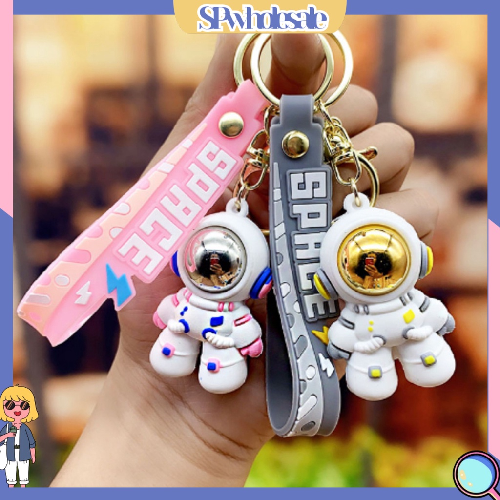 <SPwholesale> Móc Chìa Khóa Xe Hơi Họa Tiết Phi Hành Gia Hoạt Hình Bắt Mắt Đa Năng Quyến Rũ