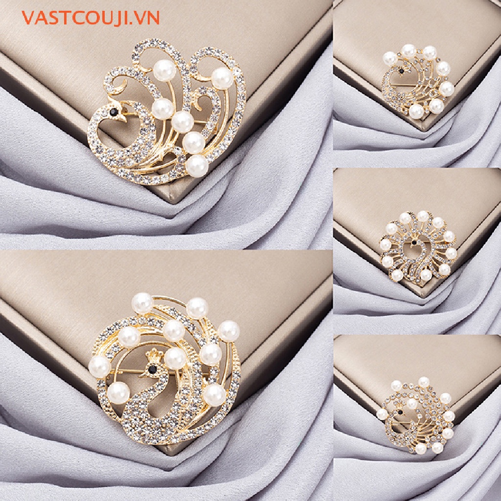 Trâm Cài Áo Hình Chim Công Đính Đá Pha Lê Sang Trọng