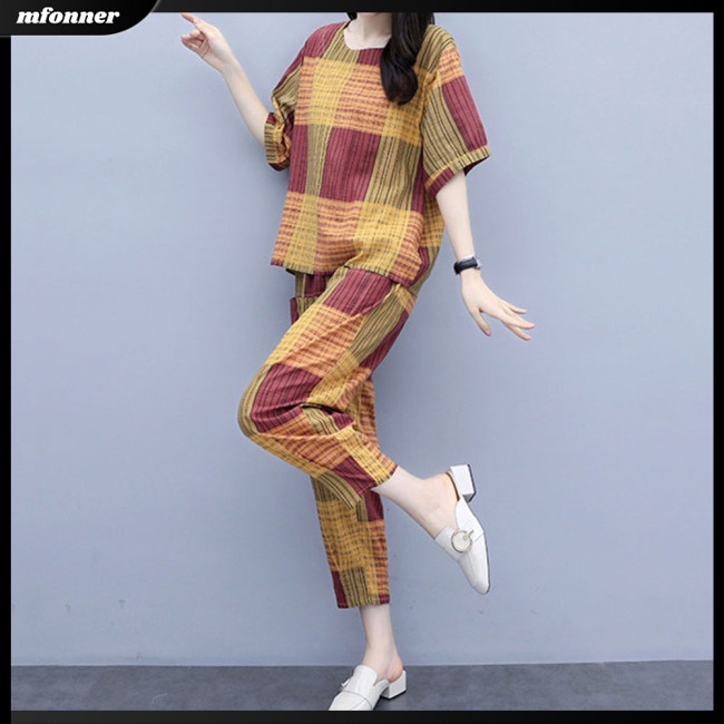 Set Đồ Mùa Hè 2 Món Gồm Áo Thun Tay Cộc + Quần Dài Thẳng Kẻ Sọc Cho Nữ