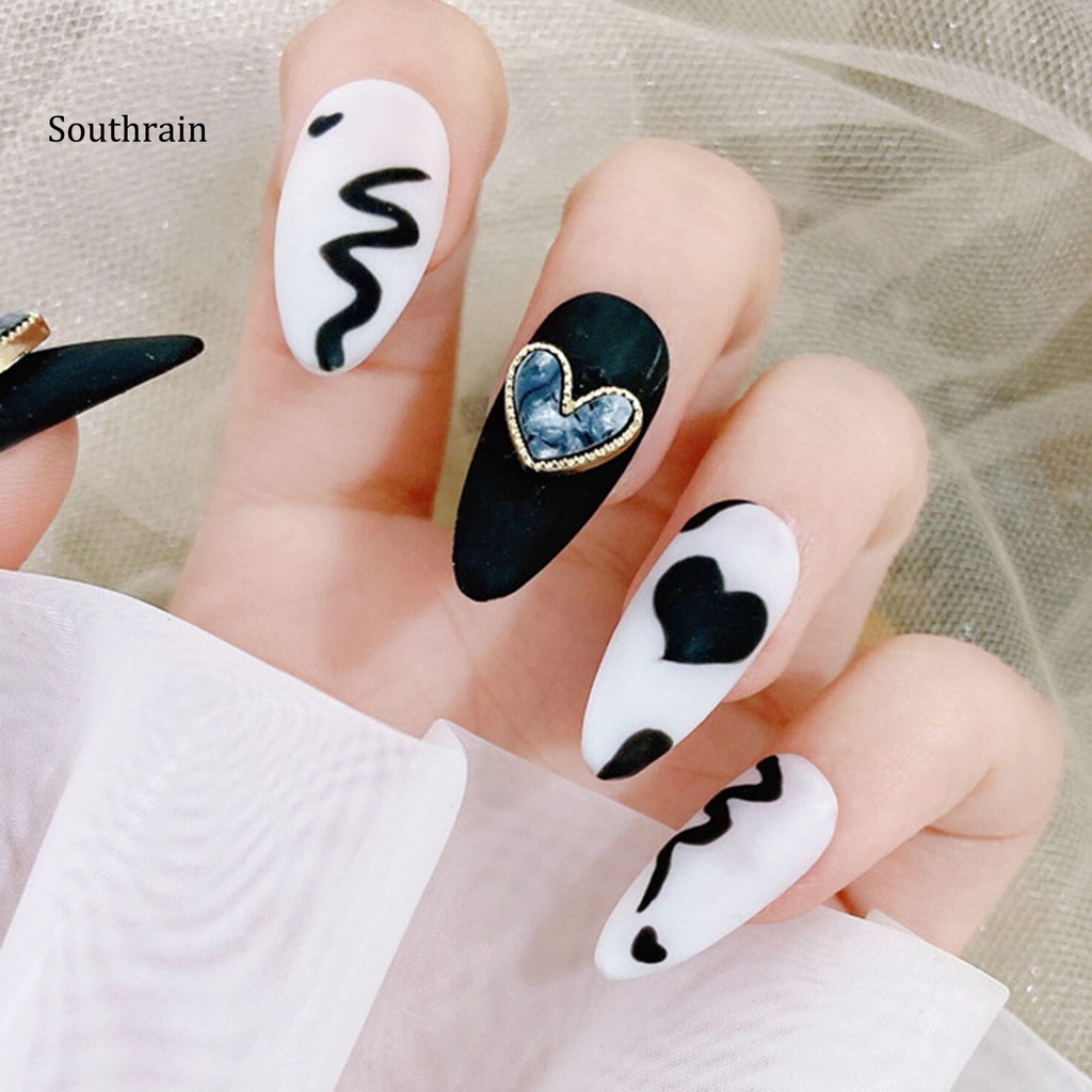 Set 10 Phụ Kiện Trang Trí Móng Tay Tạo Hiệu Ứng 3D Hình Trái Tim Sang Trọng