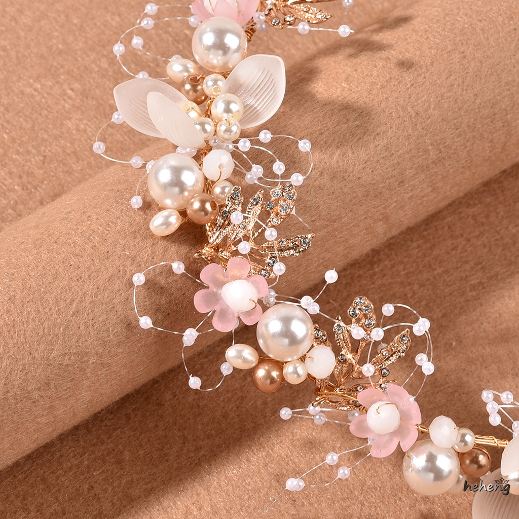 Cài Tóc Hoa Đính Ngọc Trai Sang Trọng Cho Cô Dâu