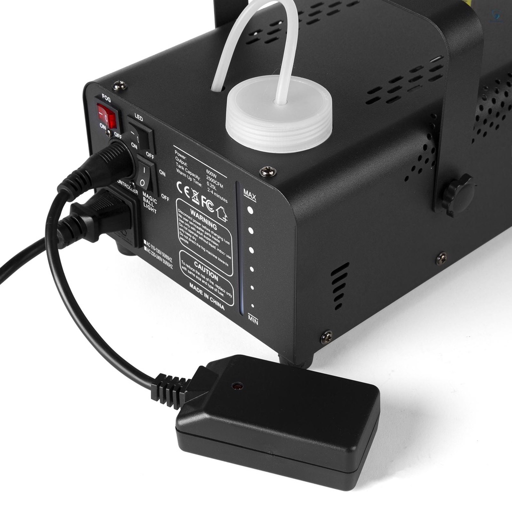 Máy Tạo Khói Sân Khấu 600W RGB Với Đèn LED 3 Màu 250ml Điều Khiển Từ Xa Tiện Dụng
