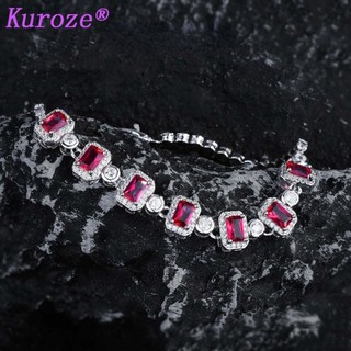 Vòng Tay Đính Đá Ruby Màu Đỏ Sang Trọng