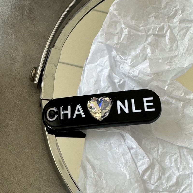 Kẹp Tóc Nữ Đính Đá Hình Trái Tim Phong Cách Pháp