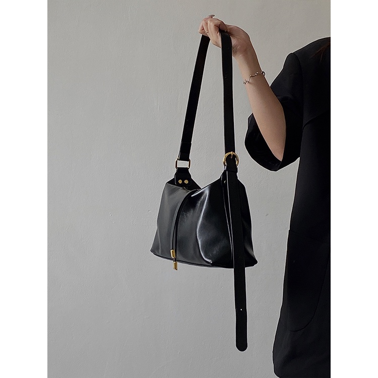 Túi Tote Đeo Vai / Đeo Chéo Sức Chứa Lớn Màu Đen Dễ Phối Đồ Thời Trang Cao Cấp