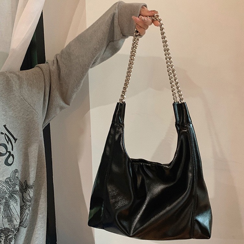 Túi Xách Da Cỡ Lớn Có Dây Xích Đeo Vai Sành Điệu Cho Nữ