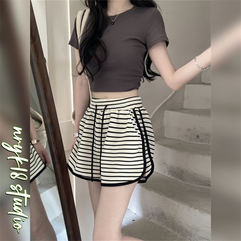 Quần Short Thể Thao Lưng Thun Ống Rộng Họa Tiết Kẻ Sọc Phong Cách Hàn Quốc Thời Trang Mùa Hè Cho Nữ