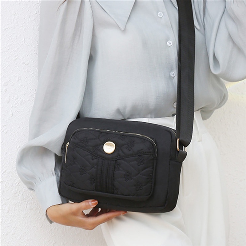 Túi Đeo Chéo Vai Bằng Nylon Chống Nước Sức Chứa Lớn Thời Trang Cho Nữ (b7w)