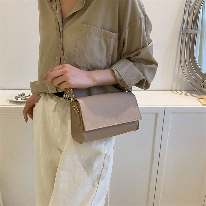 Túi Xách Đeo Vai Hình Vuông Cỡ Nhỏ Phối Dây Đeo Sợi Xích Phong Cách Phương Tây Thời Trang Cao Cấp Cho