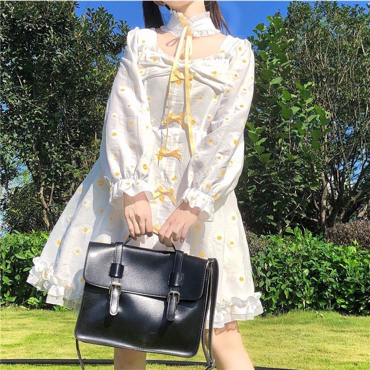 Đầm Lolita Cổ Vuông Đính Nơ Phối Bèo Và Ruy Băng Mềm Mại Kiểu Nhật Bản Dễ Thương Cho Bé Gái