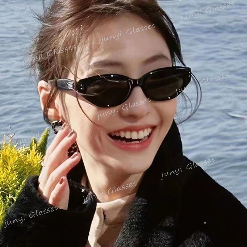 Kính Mát Gọng Vuông Nhỏ Nhắn Phong Cách Hip Hop Hàn Quốc Chống Tia Uv Y2K Sự Bảo Vệ