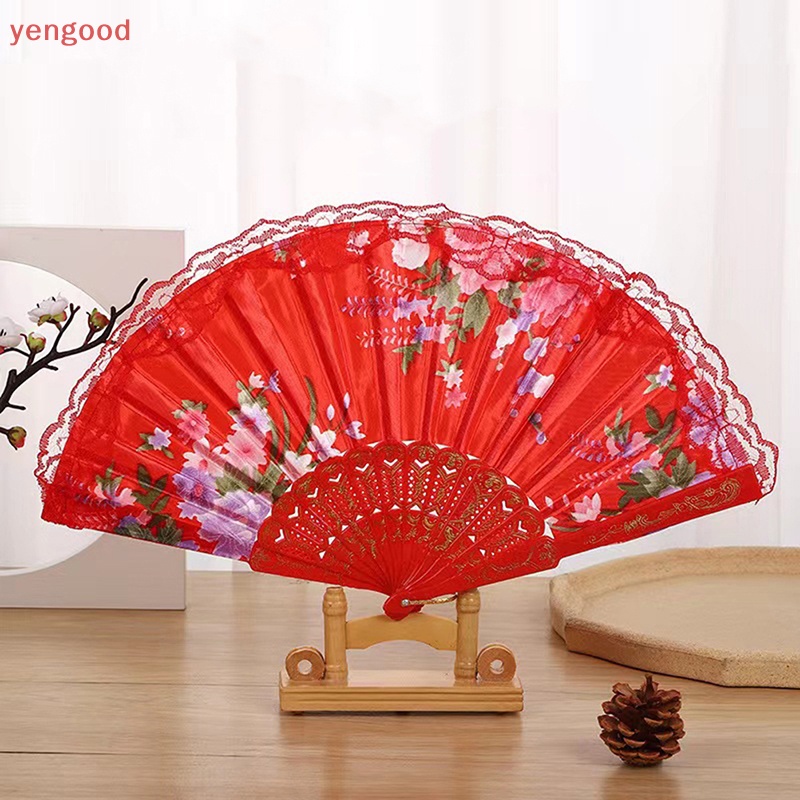 Quạt Xếp Chất Liệu Lụa Phối Ren Họa Tiết Phong Cách Trung Hoa Cổ Điển