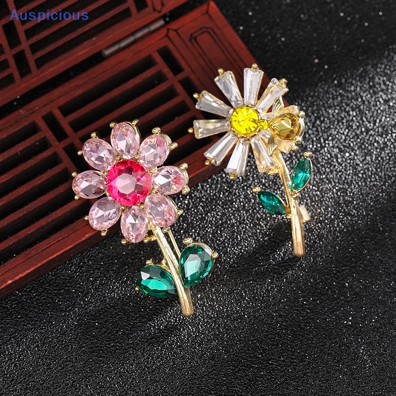 Ghim Cài Áo Hình Hoa Hướng Dương Đính Đá Zircon Màu Hồng Dễ Thương Dành Cho Nữ