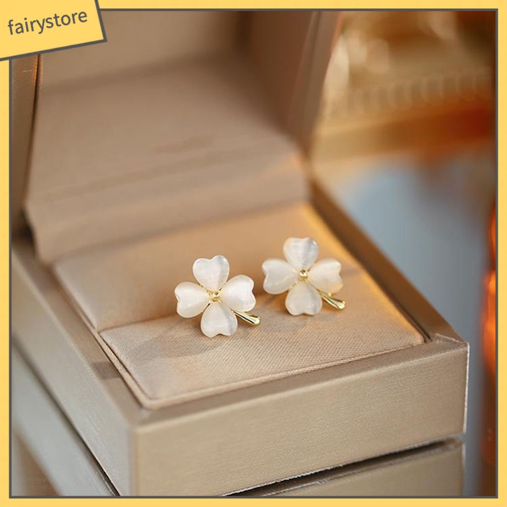 1 Đôi Bông Tai Hình Cỏ Bốn Lá Đính Đá Opal Nhân Tạo Thời Trang