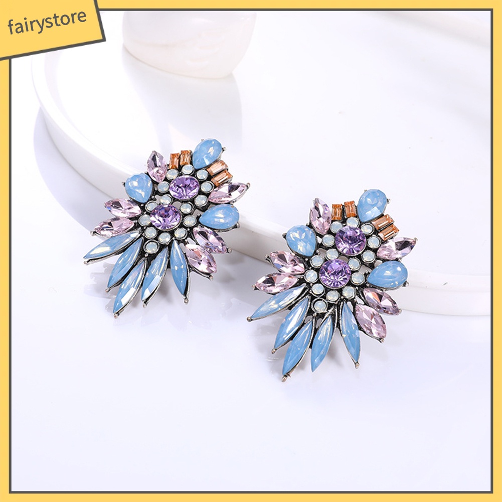 Bông Tai Đính Đá Pha Lê Giả Thời Trang Dành Cho Nữ