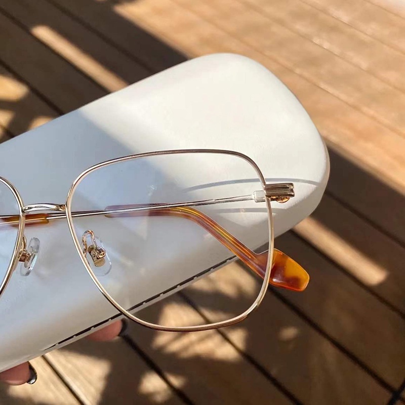Gọng Kính Hình Chữ Nhật Giảm Ánh Sáng Xanh Thời Trang Cho Nam