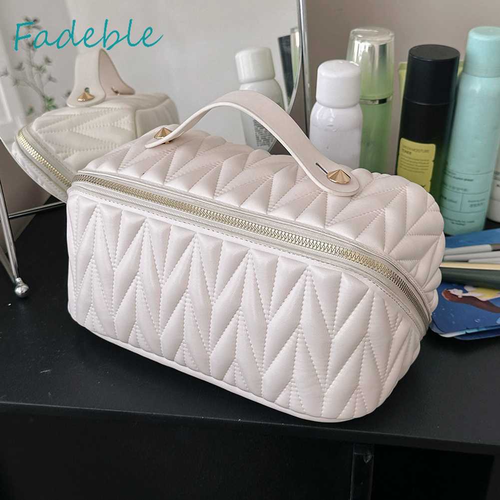Pu Túi Đựng Mỹ Phẩm Sức Chứa Lớn Tiện Lợi Dễ Sử Dụng