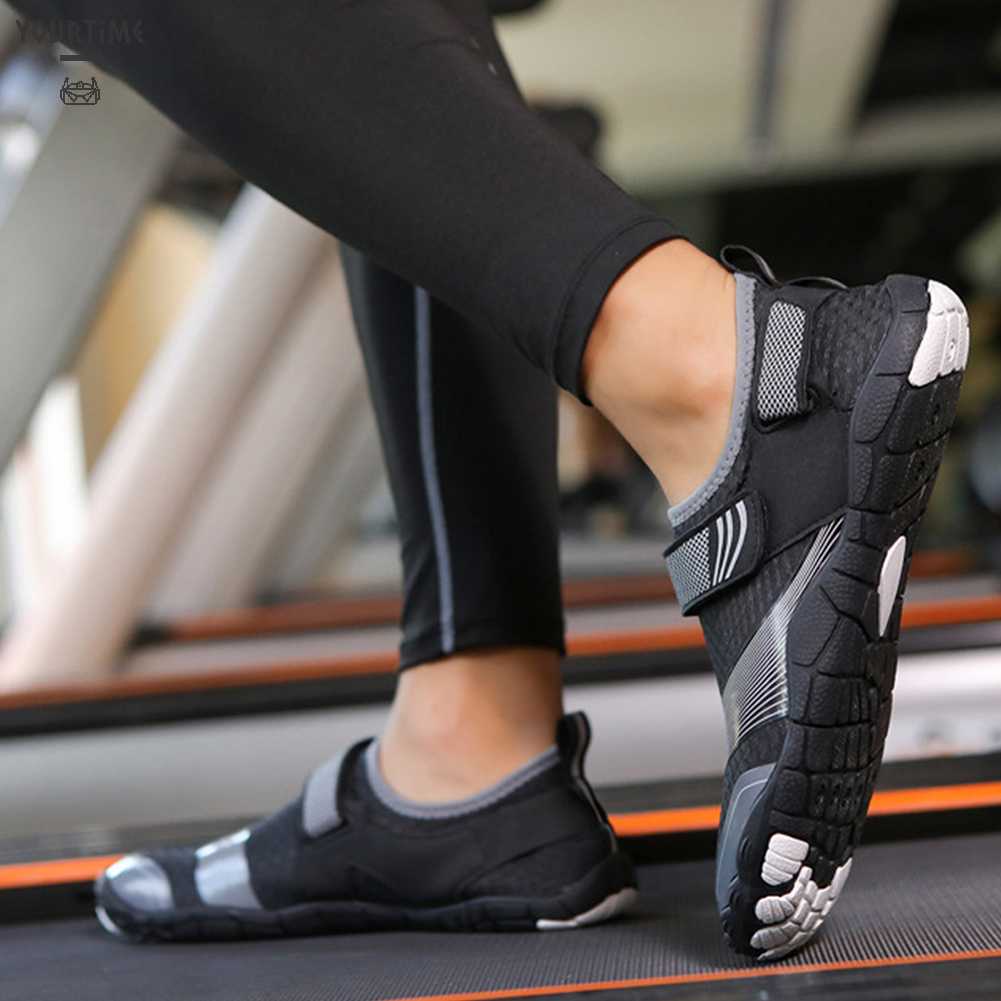 Giày Thể Thao Thoáng Khí Chống Mòn Thời Trang Cho Nam Nữ