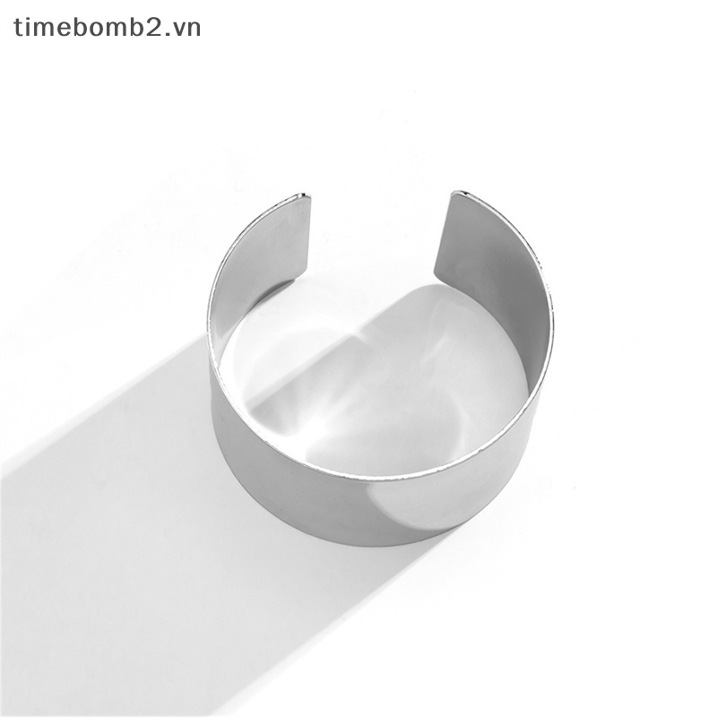 {Timebomb} Vòng Tay Kim Loại Mịn Màng Và Sáng Bóng Thời Trang Cá Tính Dành Cho Tiệc Tùng.