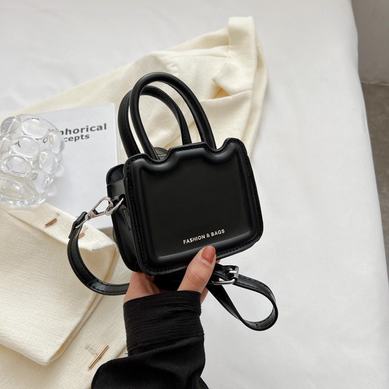 Túi Đeo Vai Hình Vuông Cỡ Nhỏ Phong Cách Cổ Điển Thời Trang Mới 2023 Cho Nữ