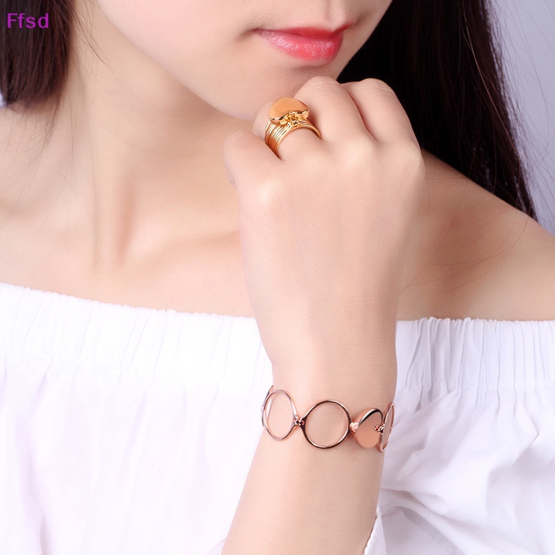 Vòng Đeo Tay / Nhẫn Hình Trái Tim Xoắn Co Giãn 2 Trong 1