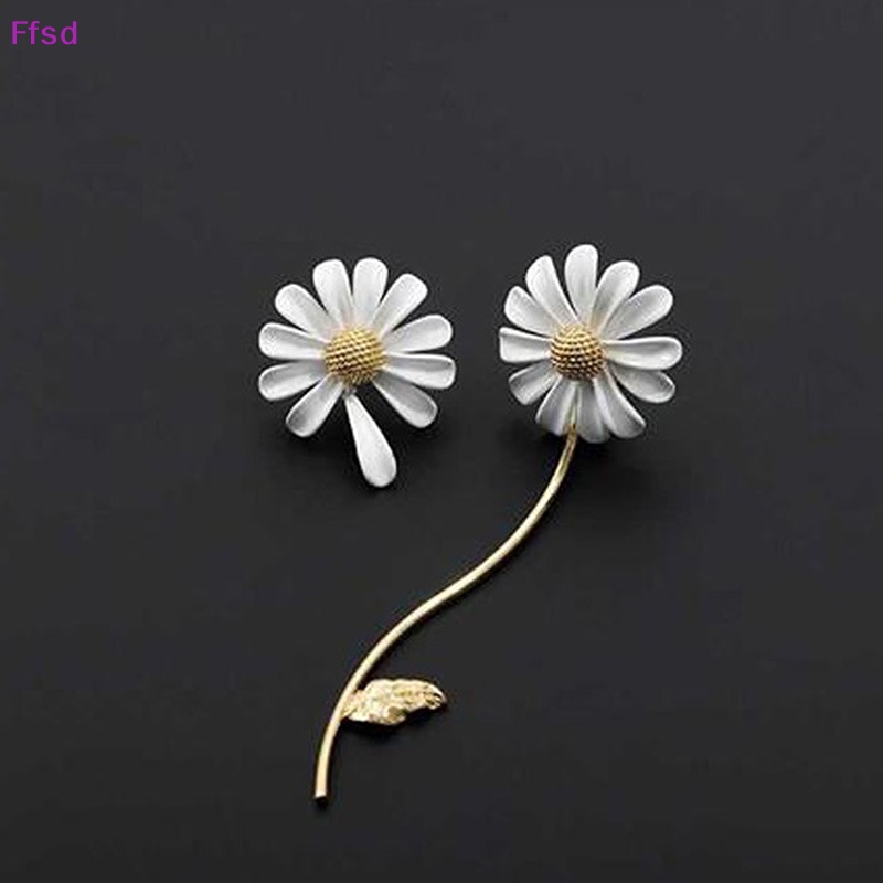 {Ffsd} Bông Tai Xỏ Lỗ Hình Hoa Cúc Nhỏ Dễ Thương Phong Cách Hàn Quốc Cho Nữ * Bán Chạy