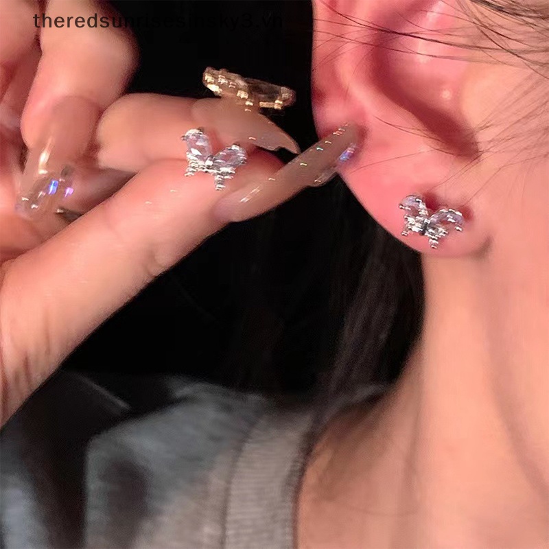 Set 4 Khuyên Tai Dáng Dài Đính Đá Hình Bướm Thời Trang Sáng Tạo Cho Nữ