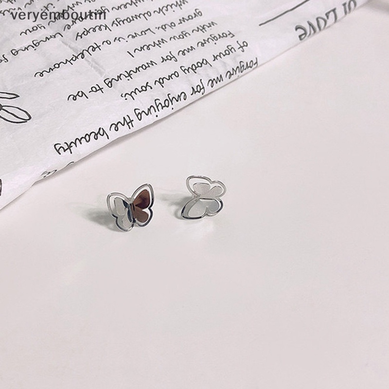 Khuyên Tai Hình Bướm Rỗng Nhỏ Tinh Xảo Đơn Giản Phong Cách Nhật Hàn Cho Học Sinh n