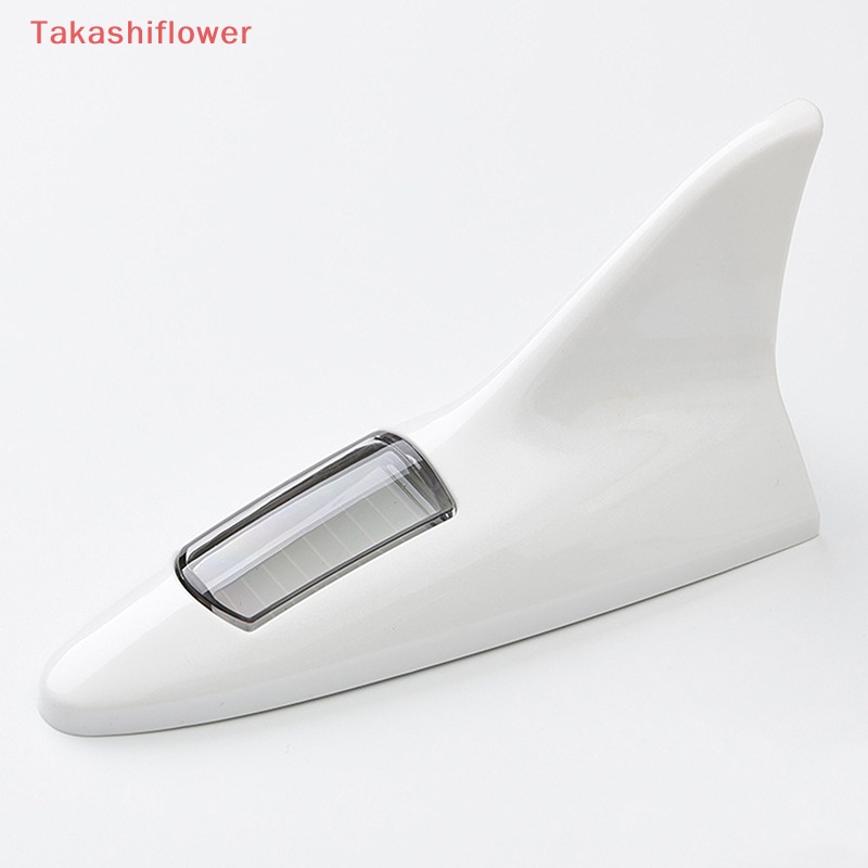 Ăng Ten Vây Cá Mập Có Đèn LED Sử Dụng Năng Lượng Mặt Trời Cho Xe Hơi