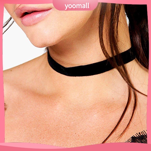 Vòng Cổ Choker Dây Nhung Đen Đơn Giản Phong Cách Gothic Cổ Điển Dành Cho Nữ