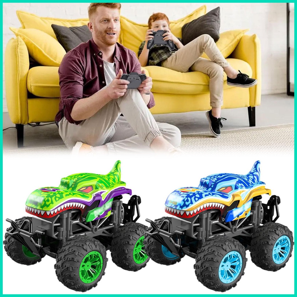 Xe Tải Cá Mập Điều Khiển Từ Xa 2.4Ghz Tỉ Lệ 1: 18 Kèm Sạc Lại Được