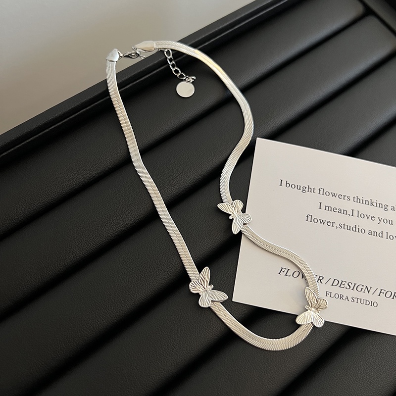 Vòng cổ Sợi Xích Mặt Hình Bươm Bướm Đơn Giản Thời Trang Phong Cách Retro Hàn Quốc