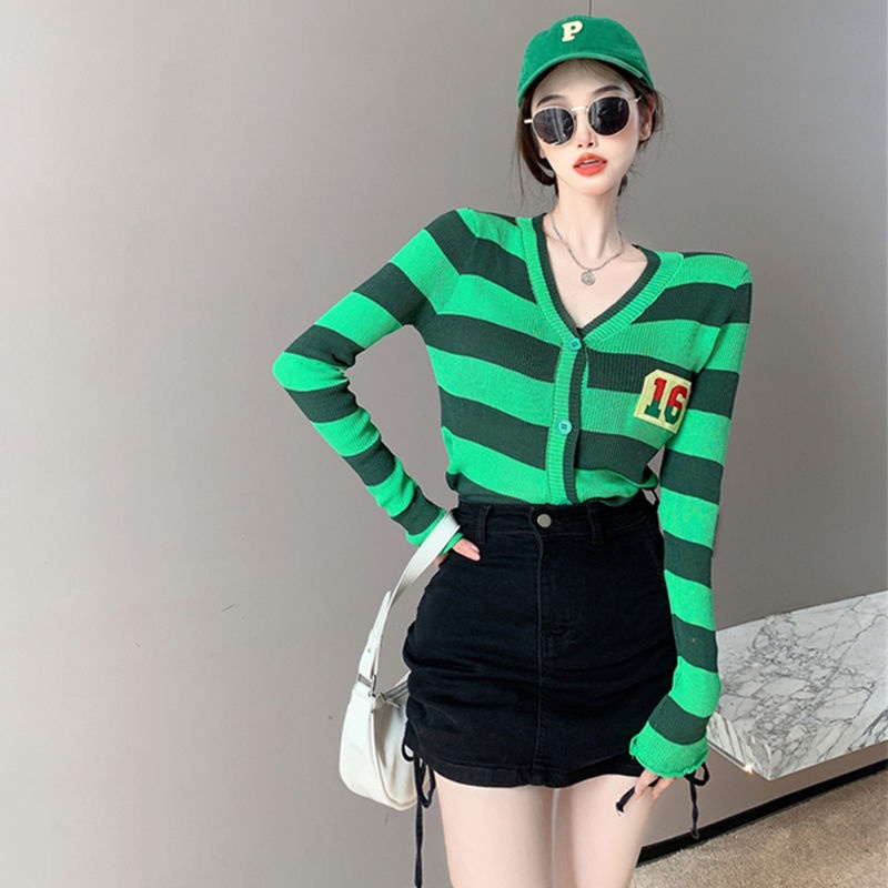 Áo Khoác Cardigan Dệt Kim Mỏng Cổ Chữ V Họa Tiết Kẻ Sọc Màu Xanh Lá Thời Trang Cho Nữ