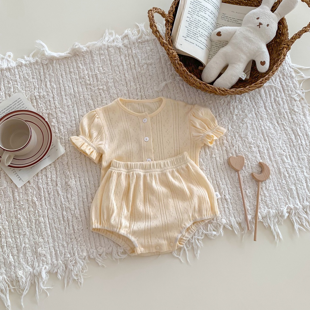 Set Đồ Mùa Hè 2 Món Gồm Áo Sơ Mi Tay Cộc Màu Vàng / Be + Quần Ngắn Cho Bé Gái Sơ Sinh 0-24