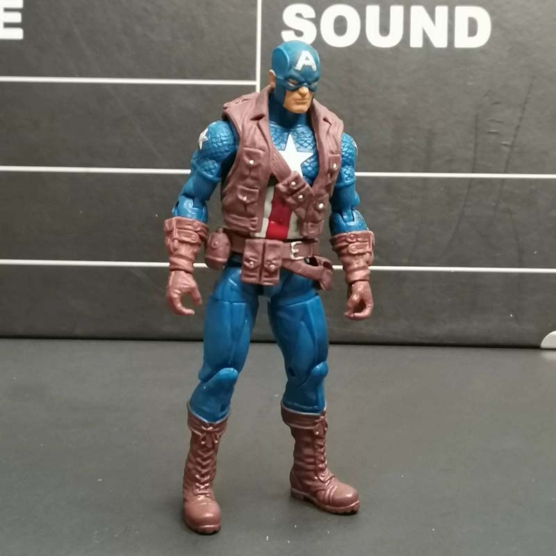 ✨ CC.Anime ✨  Hàng chính hãng số lượng lớn 12cm iron man hình mô hình mk5 máy chiến tranh bọc thép tối đồ trang trí búp bê có thể di chuyển