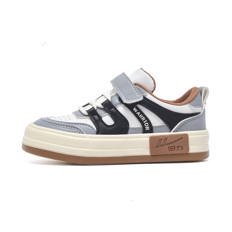 GIẦY SNEAKERS CHO BÉ TRAI HIỆU WARRIOR MẪU 0840 VẠCH ĐEN